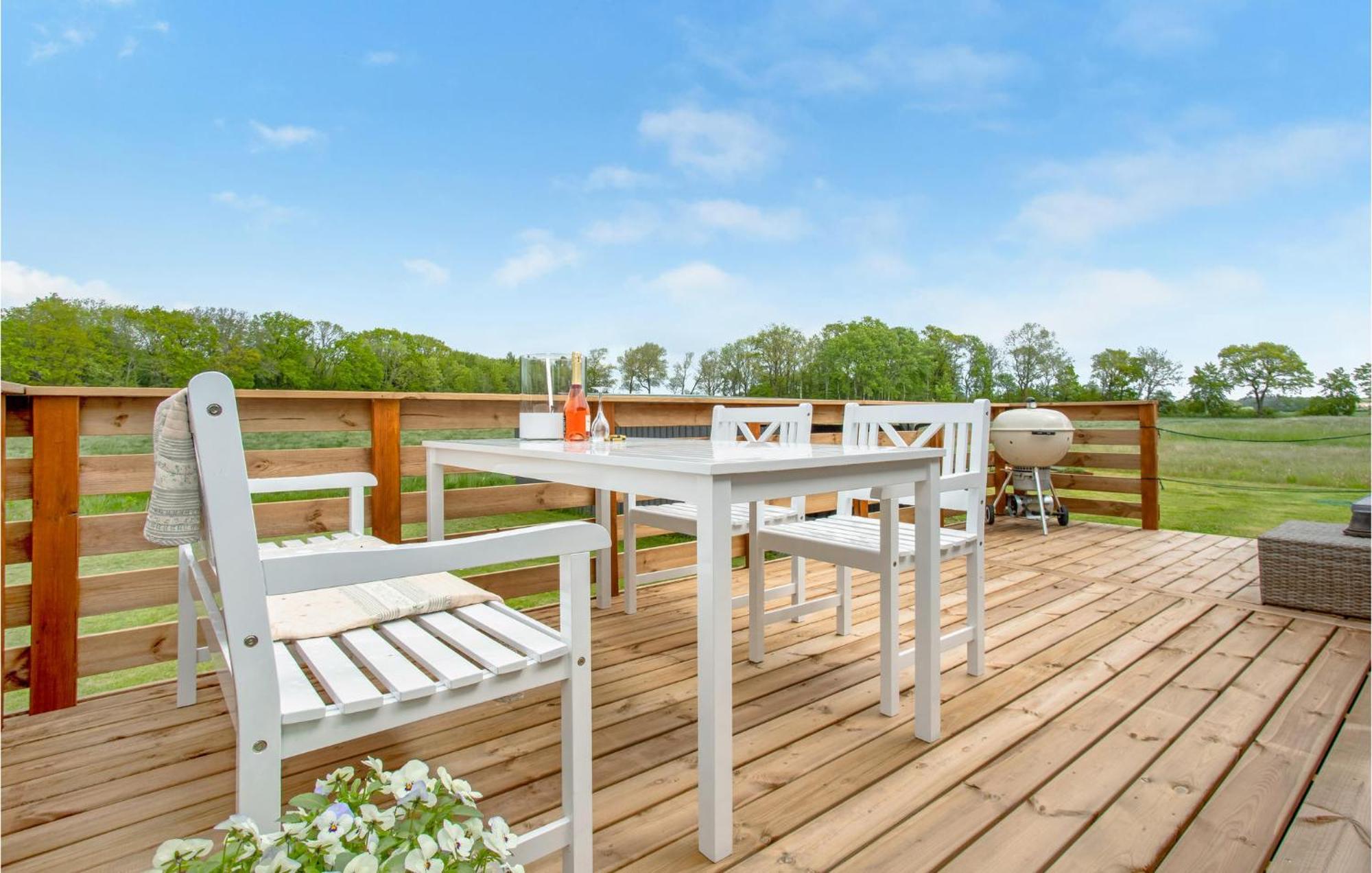 Beautiful Home In Ronne With House A Panoramic View Exteriör bild